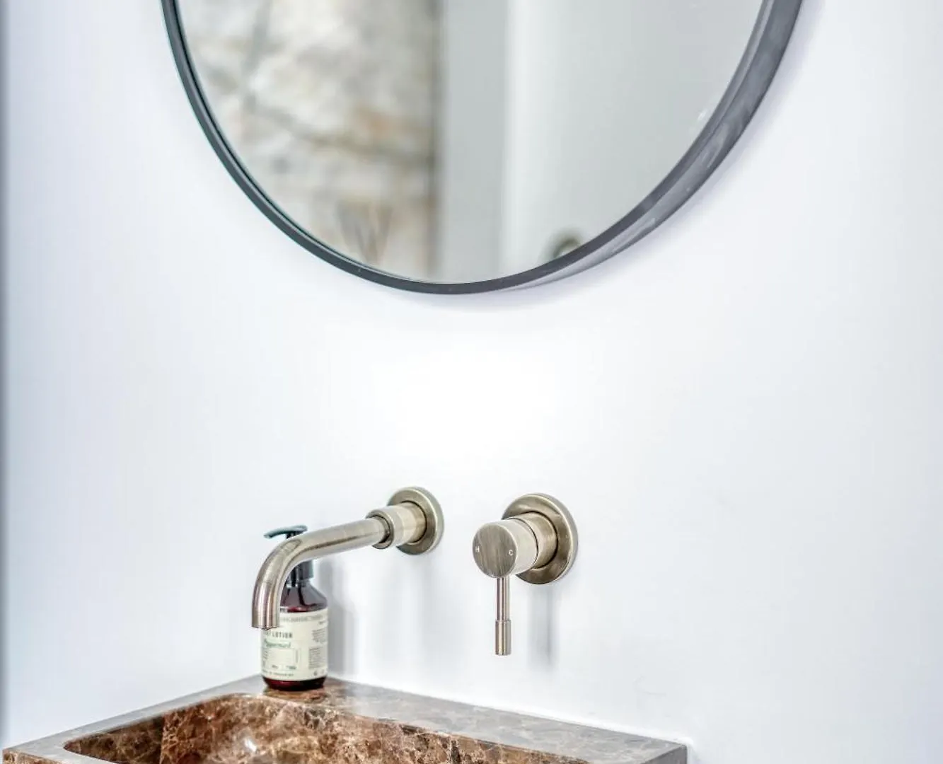 Appartement Montaigne Luxury Paris 0*,