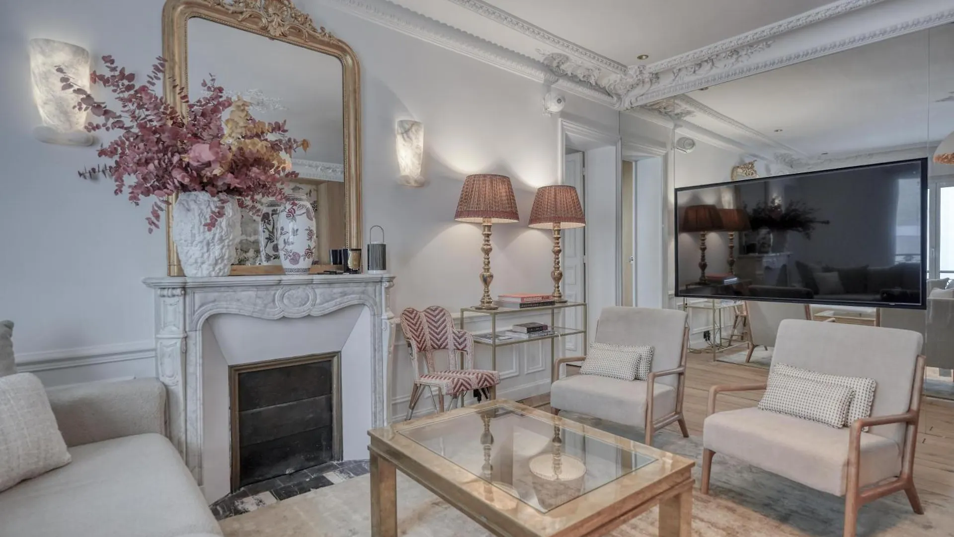 Appartement Montaigne Luxury Paris 0*,  France